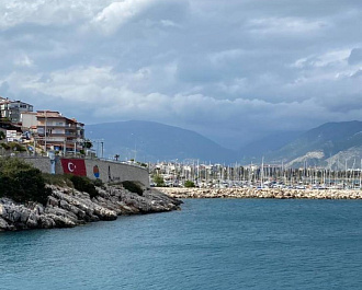 The International Association of Chittaslow, included the Finike district/Antalya is an international network of "Quiet Cities".