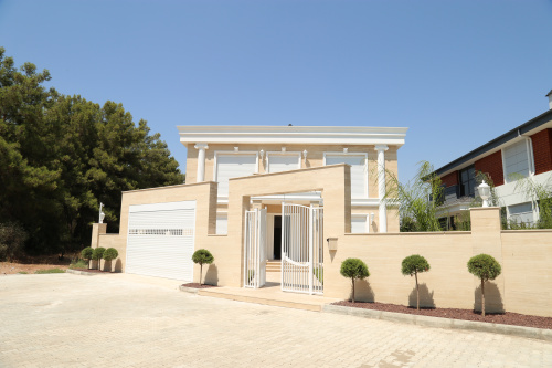 Luxury 5+1 Villa in Dosemealti, Antalya