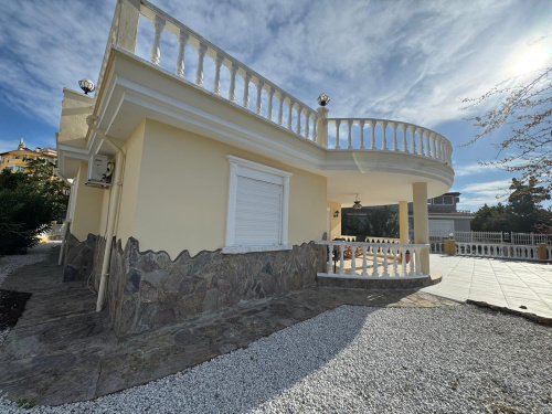 Вилла 3+1 в Алании, Махмутлар