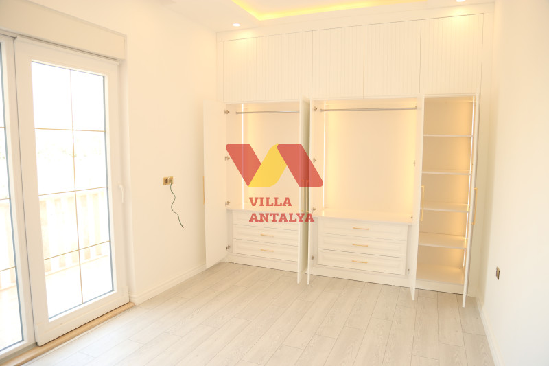 Роскошная вилла 5+1 в районе Дёшемеалты, Анталья . Фото 16