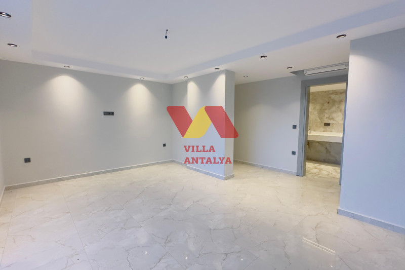 Snow-white 5+1 villa in Alanya, for citizenship. Фото 10