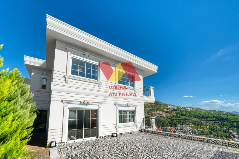 Royal villa in Alanya, for citizenship. Фото 1
