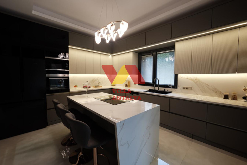 Luxury villas in Antalya (Altyntaş) with a pool and garden for citizenship. Фото 6