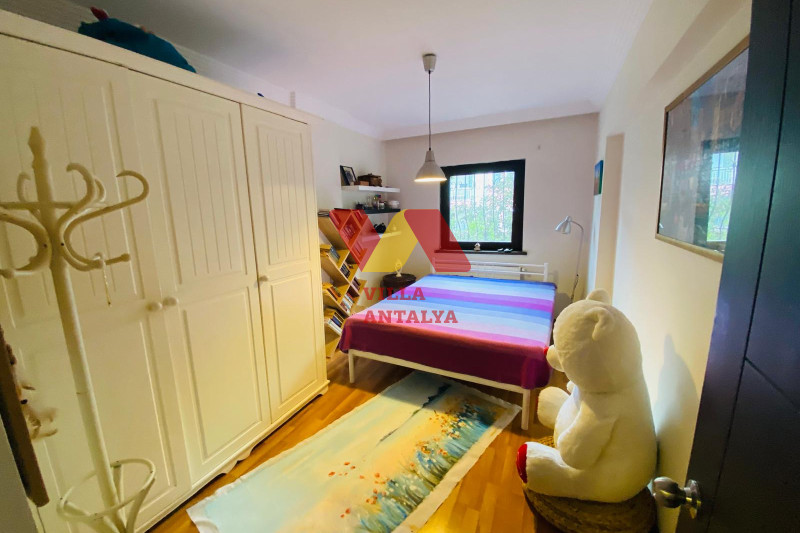 Квартира под гражданство Турции - дуплекс 3+1 в Коньялты. Фото 11