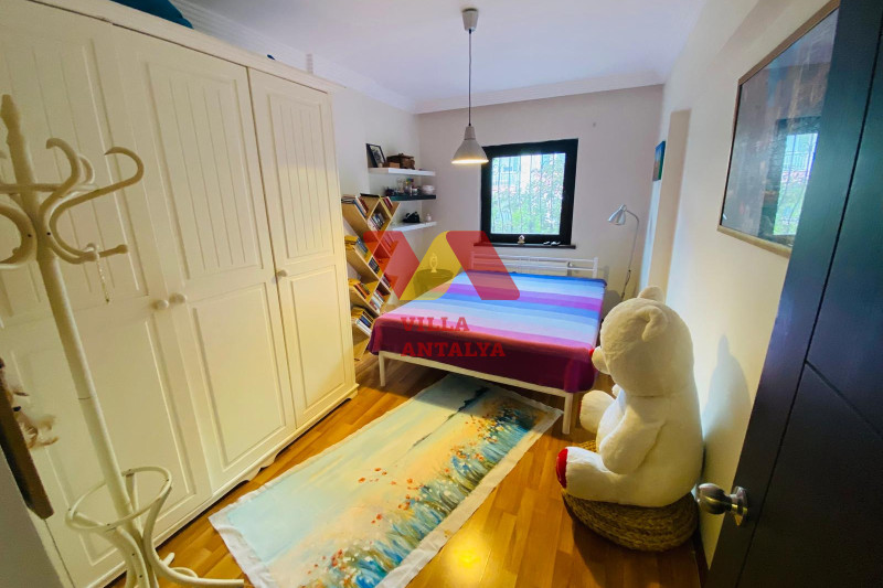 Квартира под гражданство Турции - дуплекс 3+1 в Коньялты. Фото 13