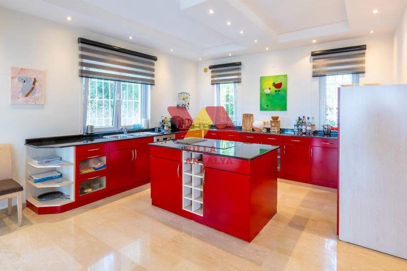 Просторная вилла 5+1 в Алании. Фото 7