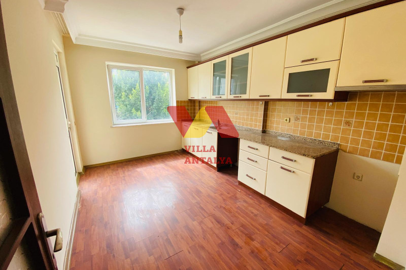 Квартира 3+1 в Коньялты, 250 м до моря. Фото 2