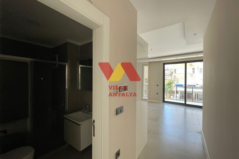 Новая квартира 1+1 в самом центре Алании. Фото 11