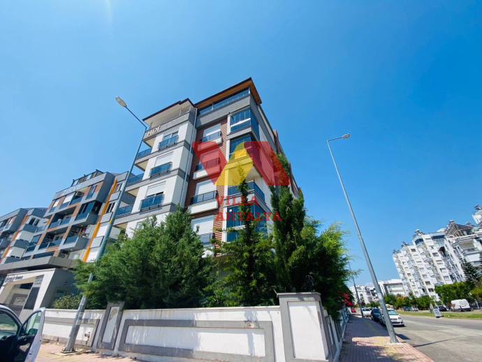 Уютная квартира с мебелью в Анталии, 2+1