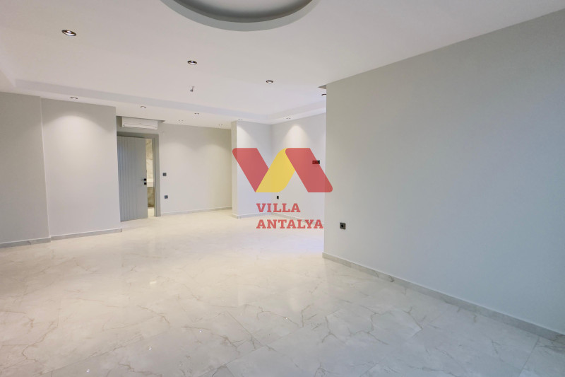 Snow-white 5+1 villa in Alanya, for citizenship. Фото 3