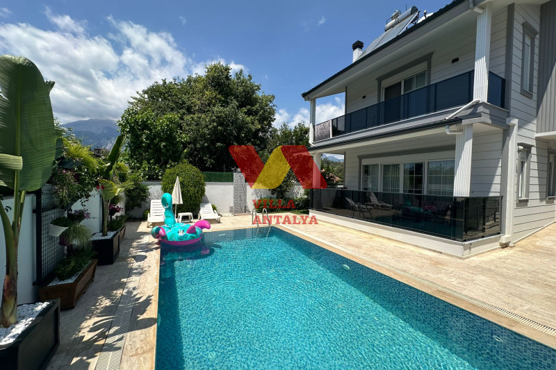 Просторная вилла в Кемере с мебелью под гражданство. Фото 4