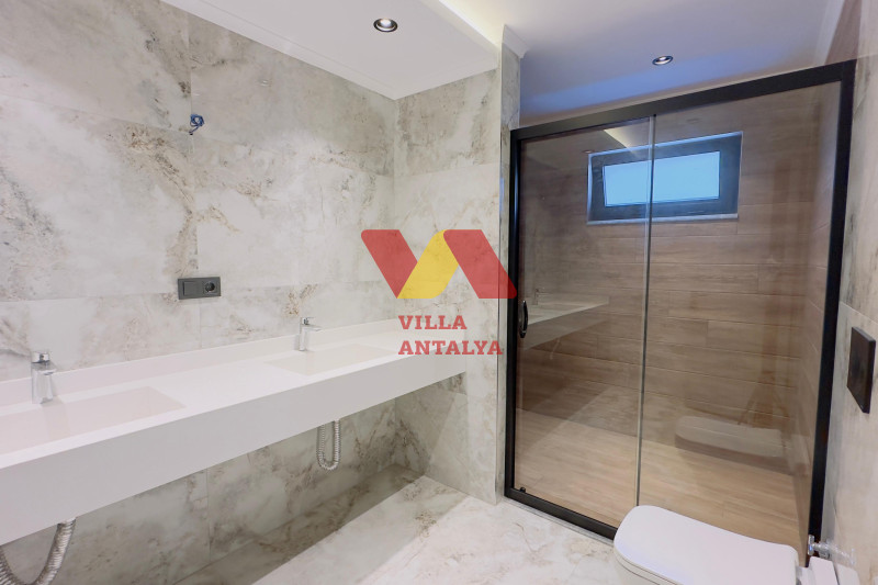 Snow-white 5+1 villa in Alanya, for citizenship. Фото 8