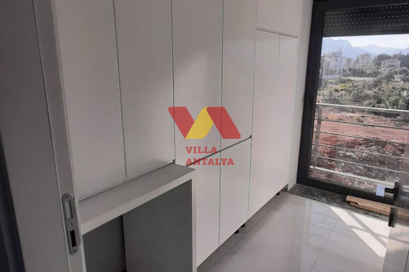 Просторная современная вилла в Дёшемеалты Анталия, 5+1. Фото 11