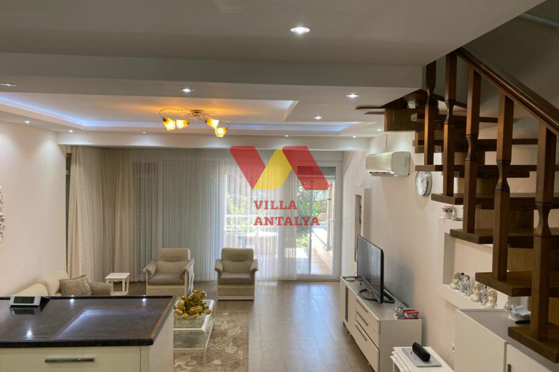 Вилла 4+1 под гражданство на берегу моря в Алании. Фото 6