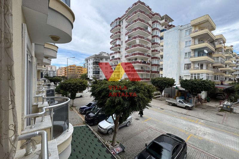 Бюджетная квартира 1+1 в Алании, Махмутлар. Фото 1