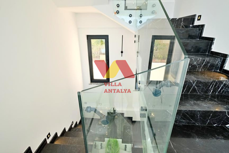 Вилла Люкс класса под гражданство в Алании. Фото 24