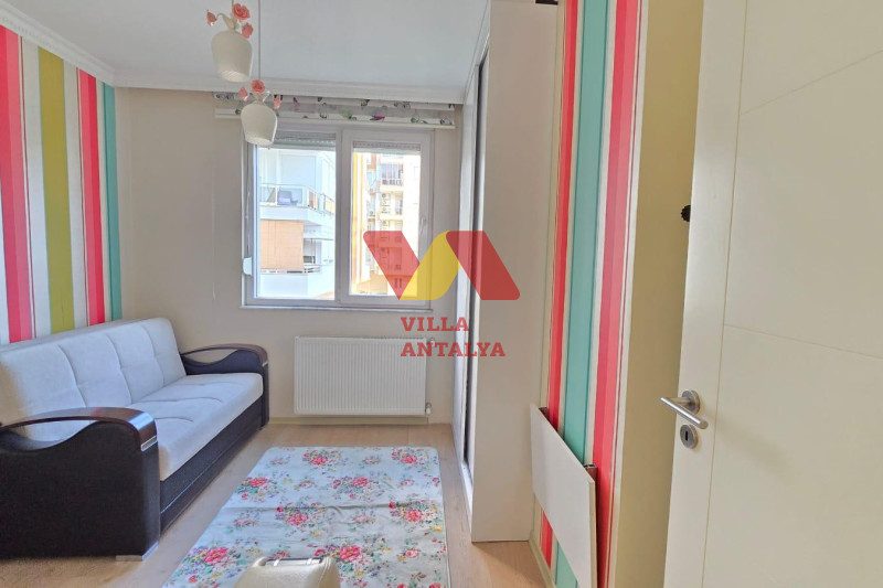 3+1 apartment for sale with Turkish citizenship in the prestigious Konyaalti district. Фото 9