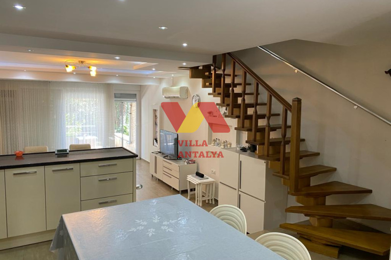 Вилла 4+1 под гражданство на берегу моря в Алании. Фото 7