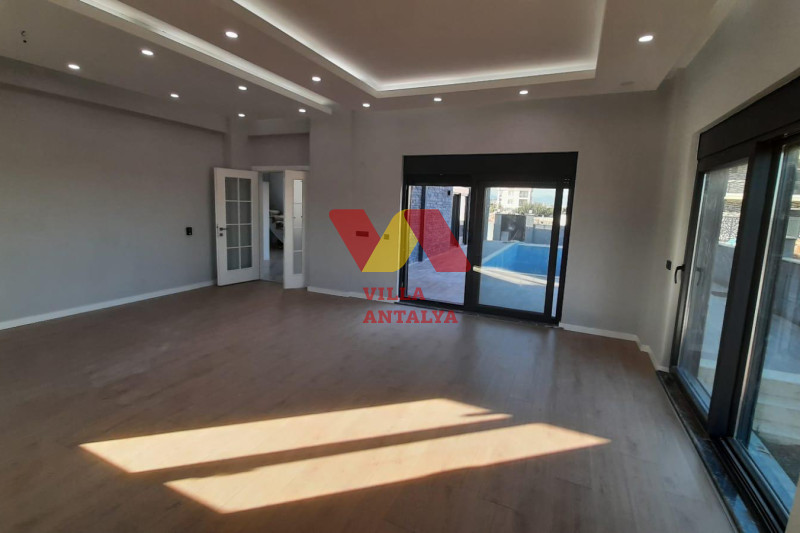 Просторная современная вилла в Дёшемеалты Анталия, 5+1. Фото 5
