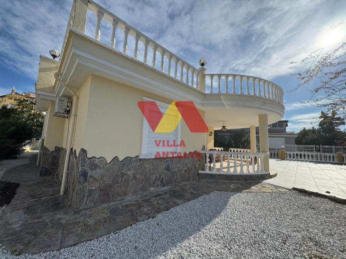 Вилла 3+1 в Алании, Махмутлар