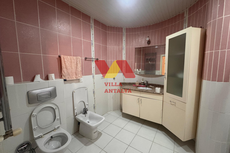 4+1 villa in Alanya, Oba citizenship. Фото 17