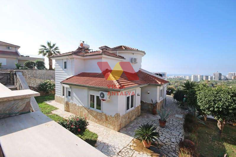 Уютная вилла 3+1 в Каргыджак, Алания. Фото 1