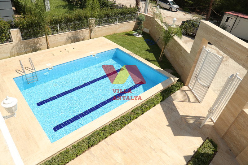 Роскошная вилла 5+1 в районе Дёшемеалты, Анталья . Фото 3