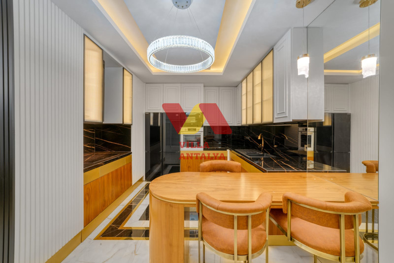 Royal villa in Alanya, for citizenship. Фото 18