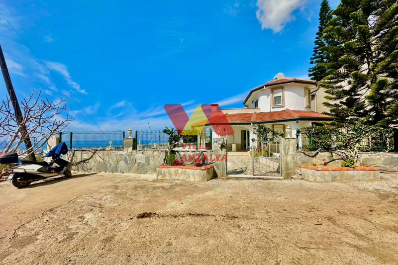 Вилла с видом на море в Алании. Фото 13