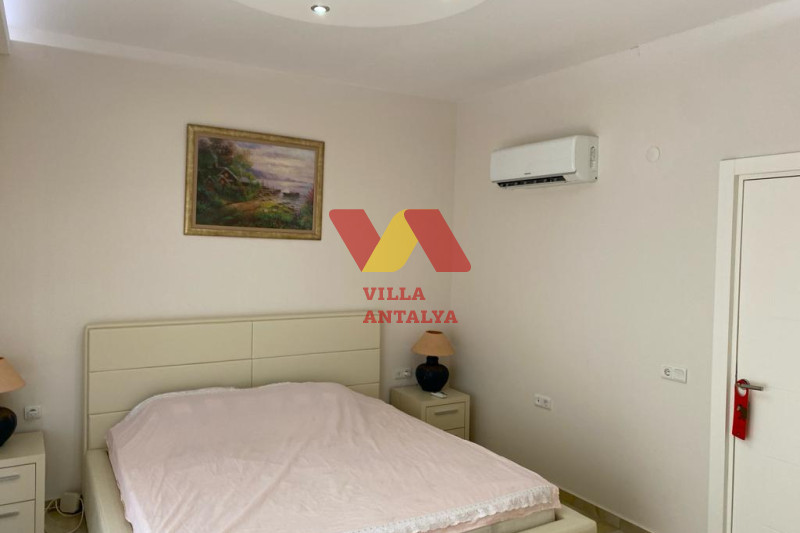 Вилла 4+1 под гражданство на берегу моря в Алании. Фото 11