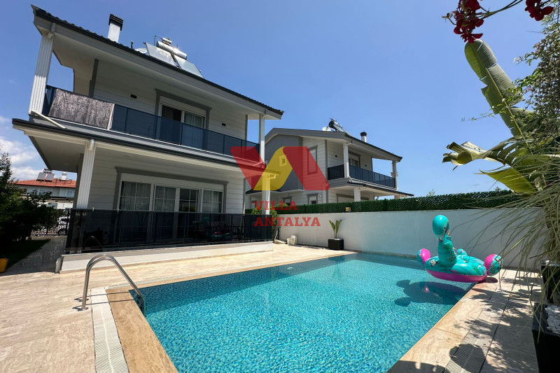 Просторная вилла в Кемере с мебелью под гражданство. Фото 2