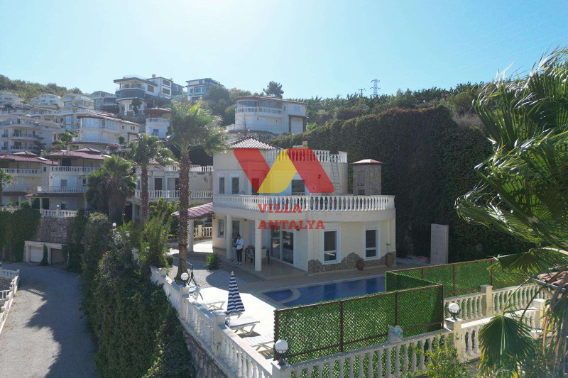 Вилла 3+1 в Алании в окружении гор. Фото 2