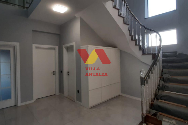 Просторная современная вилла в Дёшемеалты Анталия, 5+1. Фото 13
