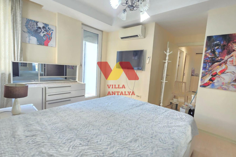 3+1 apartment for sale with Turkish citizenship in the prestigious Konyaalti district. Фото 10