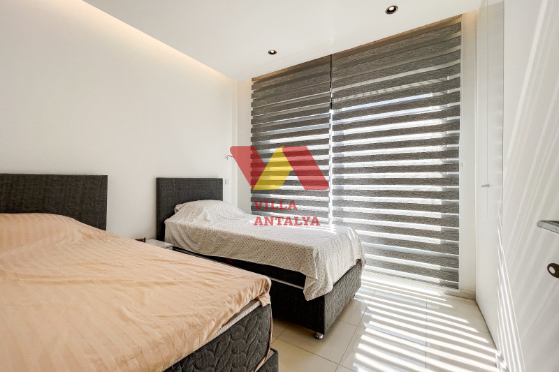 2+1 apartment 100 meters from the sea in Alanya with a residence permit. Фото 10