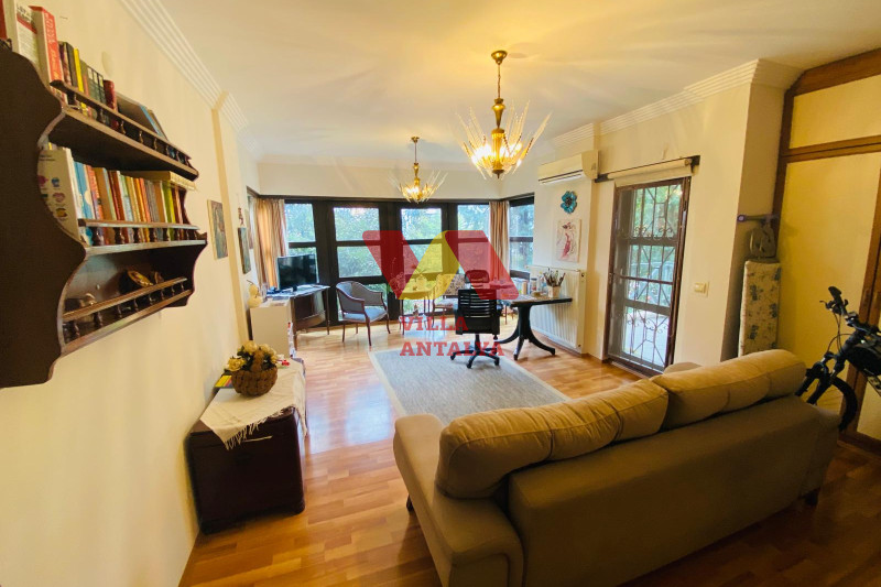 Квартира под гражданство Турции - дуплекс 3+1 в Коньялты. Фото 7